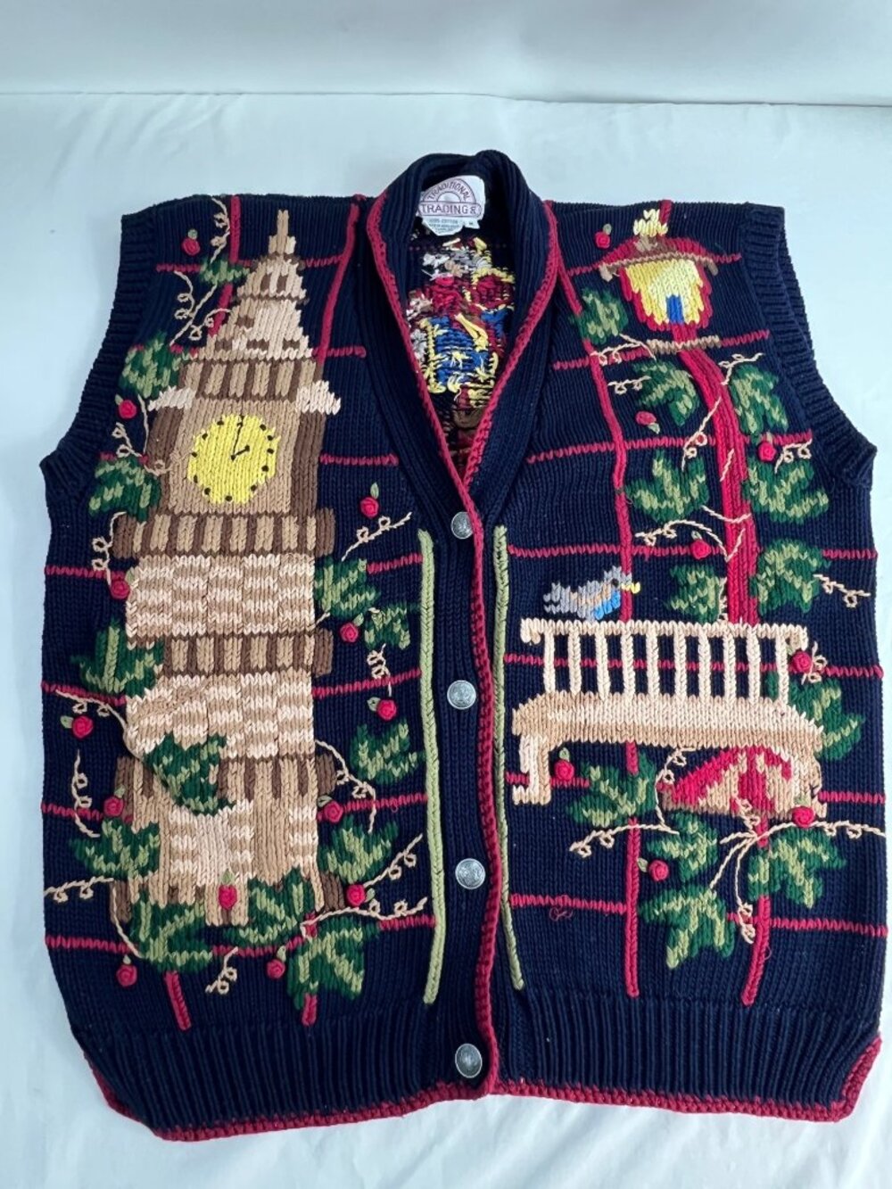 VTG Traditional Trading London Scene Horse Carriage Royal Crest sz M Hand Knit S